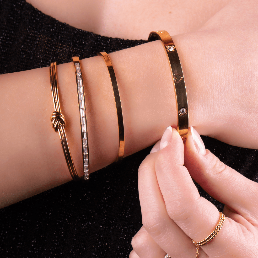 Evry Jewels Hub Daily Bangle