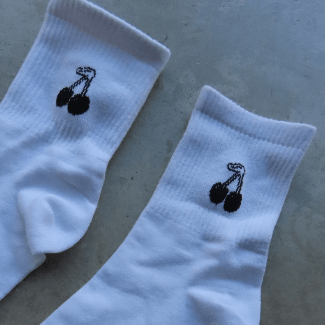 Evry Jewels Hub Sweet Cherry Socks