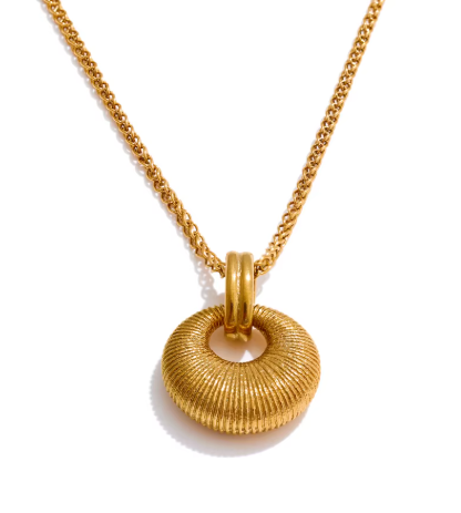Round Pendant Necklace