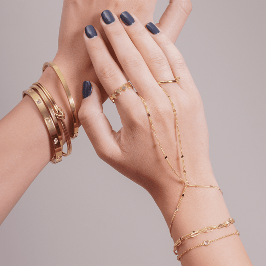 Evry Jewels Hub Rhodes Hand Chain