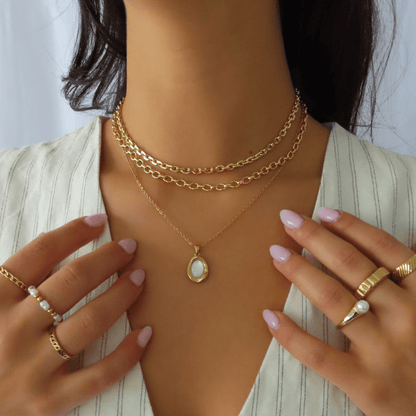 Evry Jewels Hub Saltwater Necklace