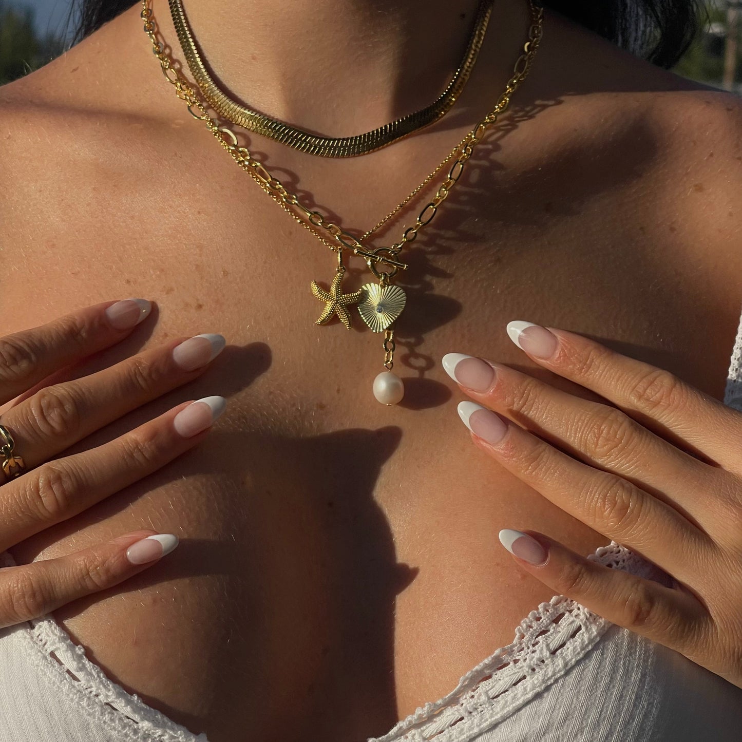 Evry Jewels Hub Starfish Necklace