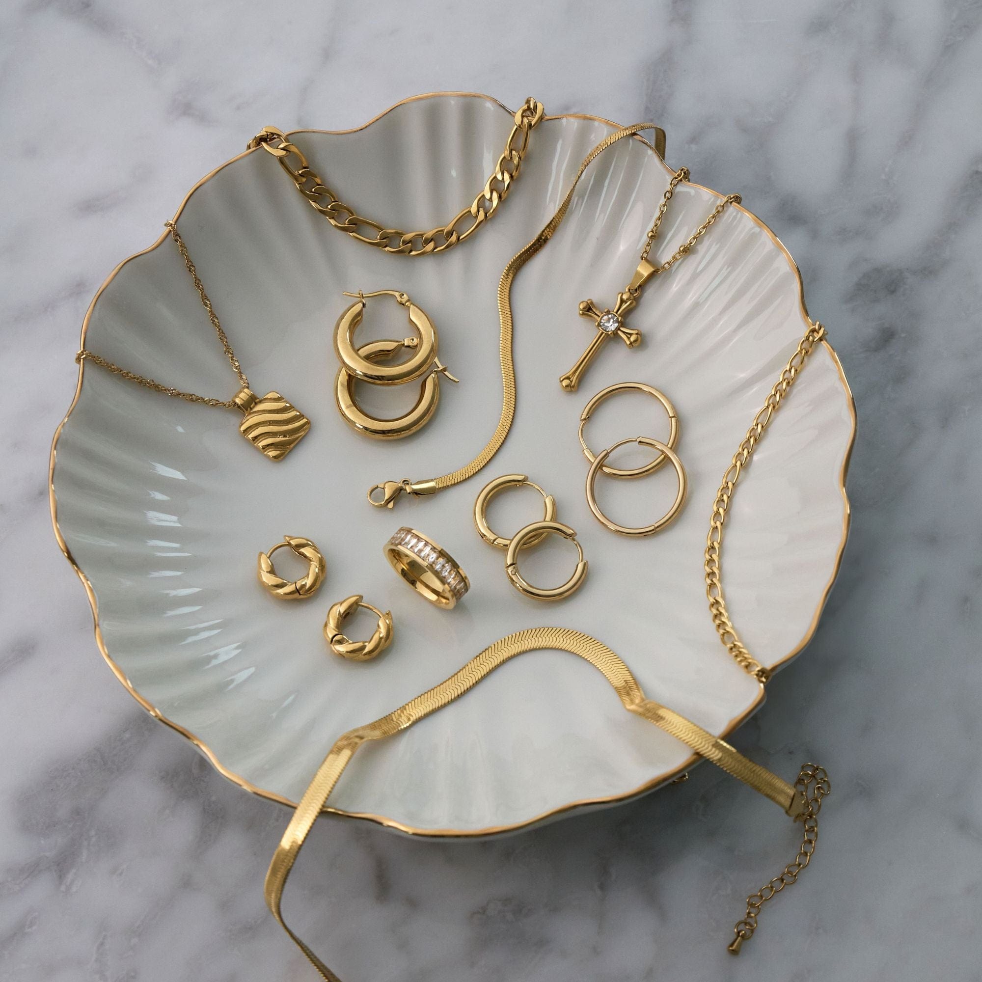 Antonella Cross Necklace