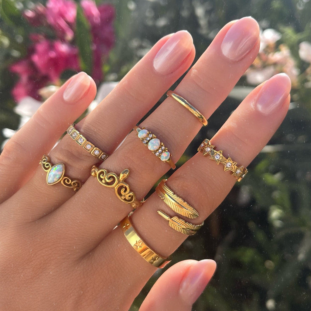 Amelia Plain Band Ring