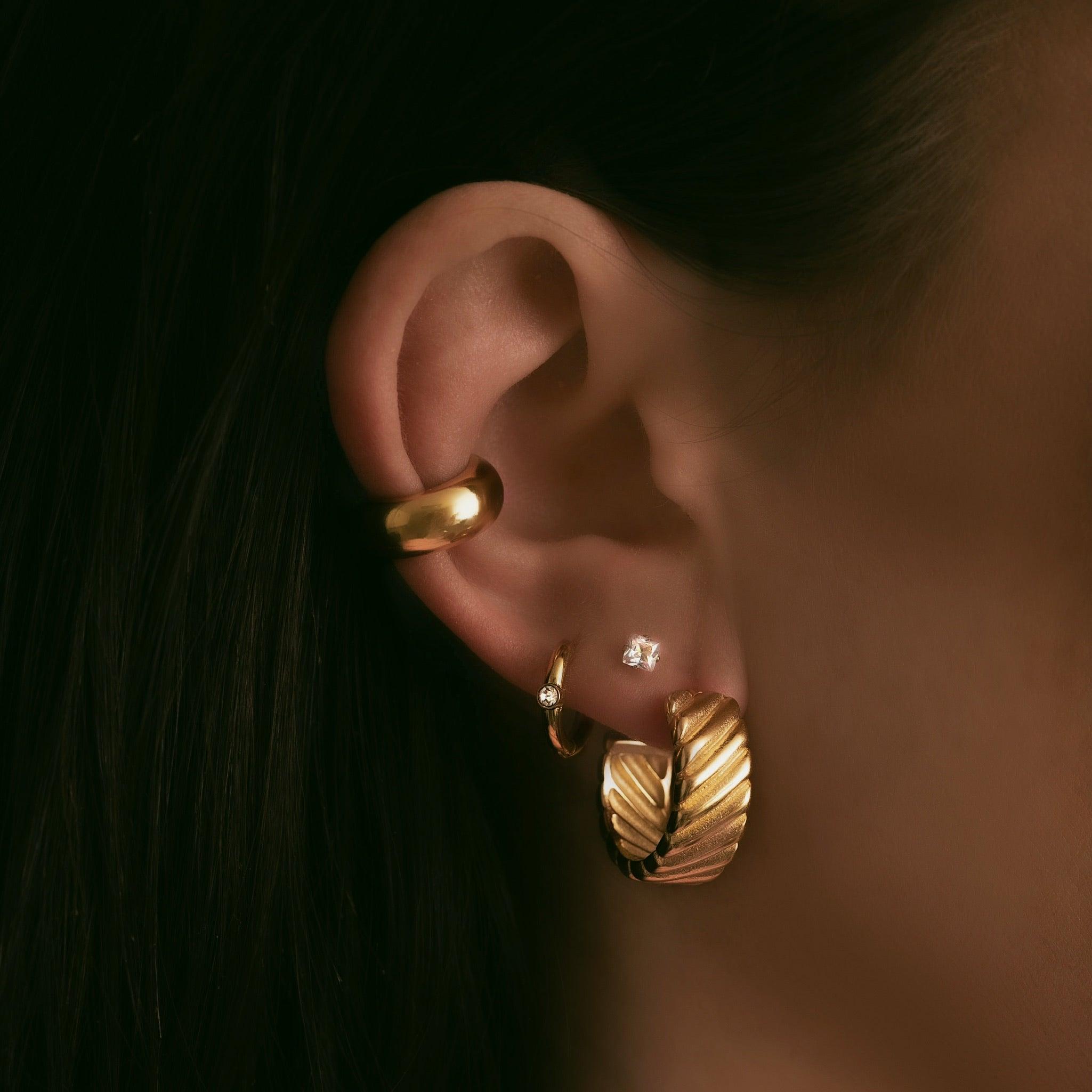 Anya Hoop Earrings