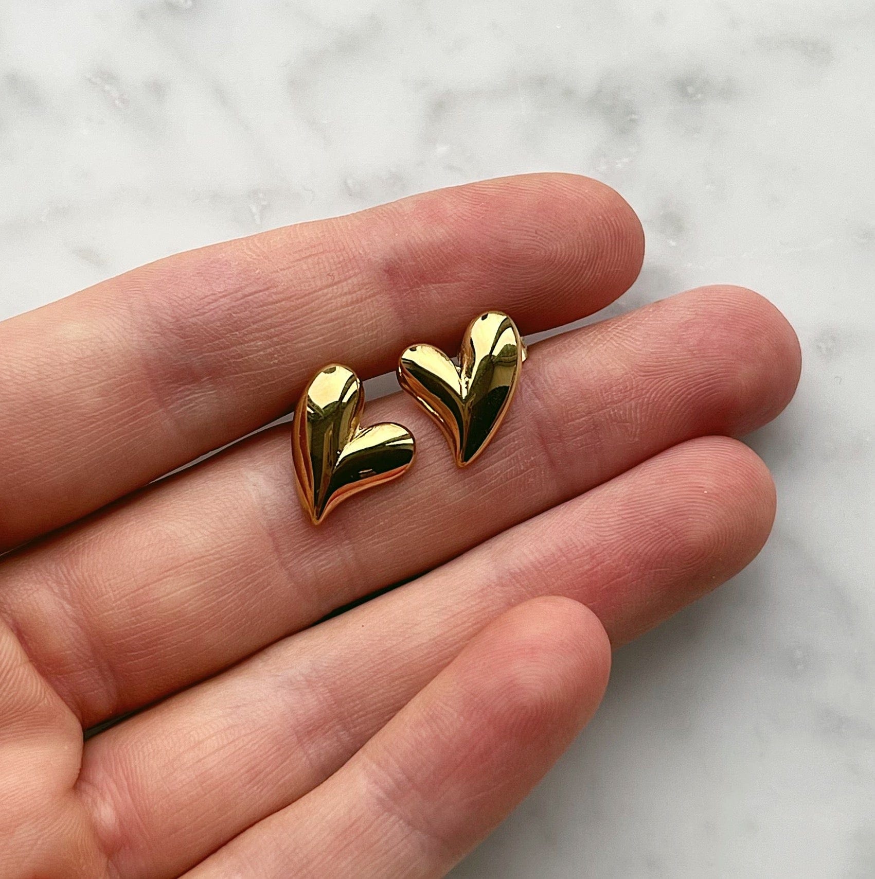 Ariana Stud Earrings