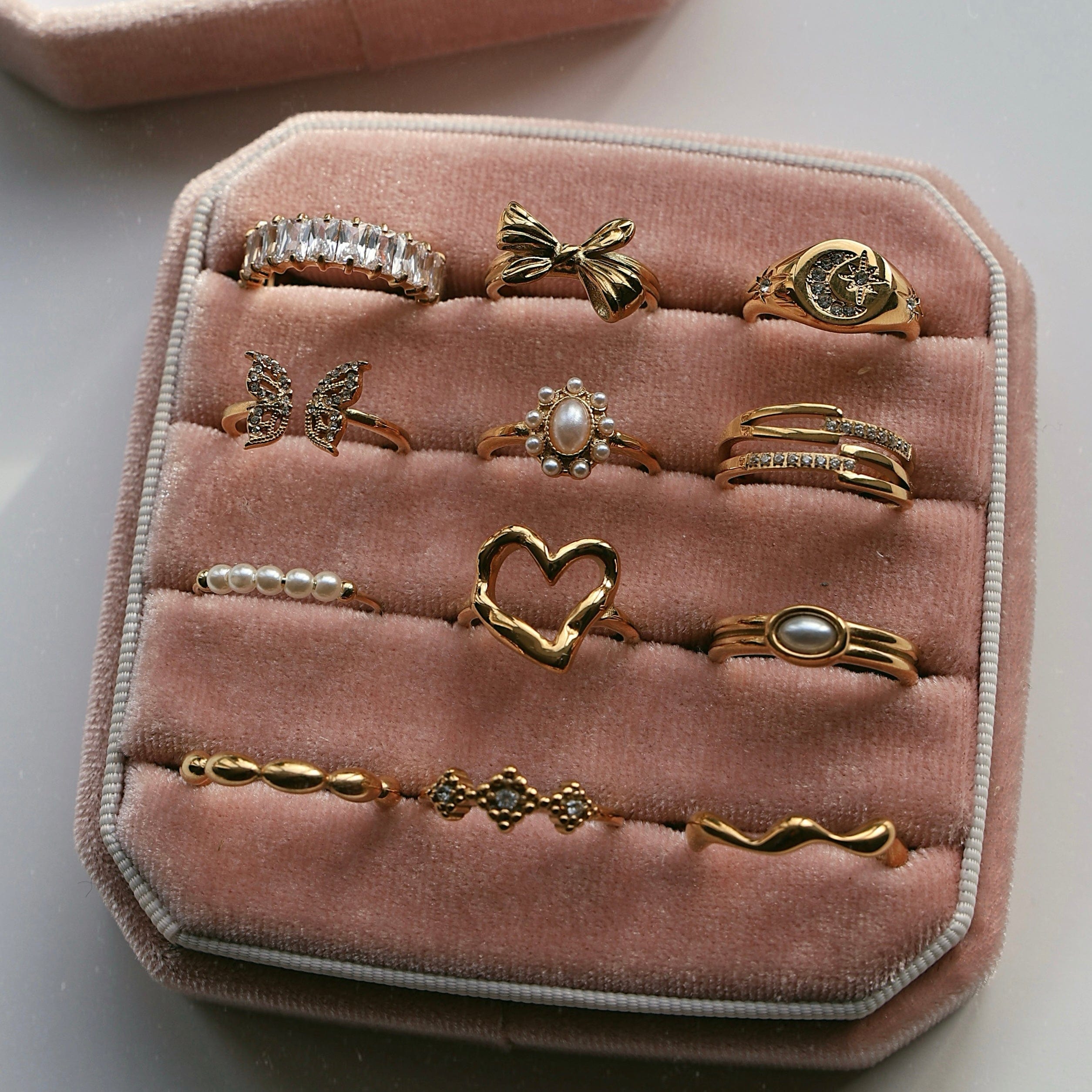 Charlotte Pearl Ring