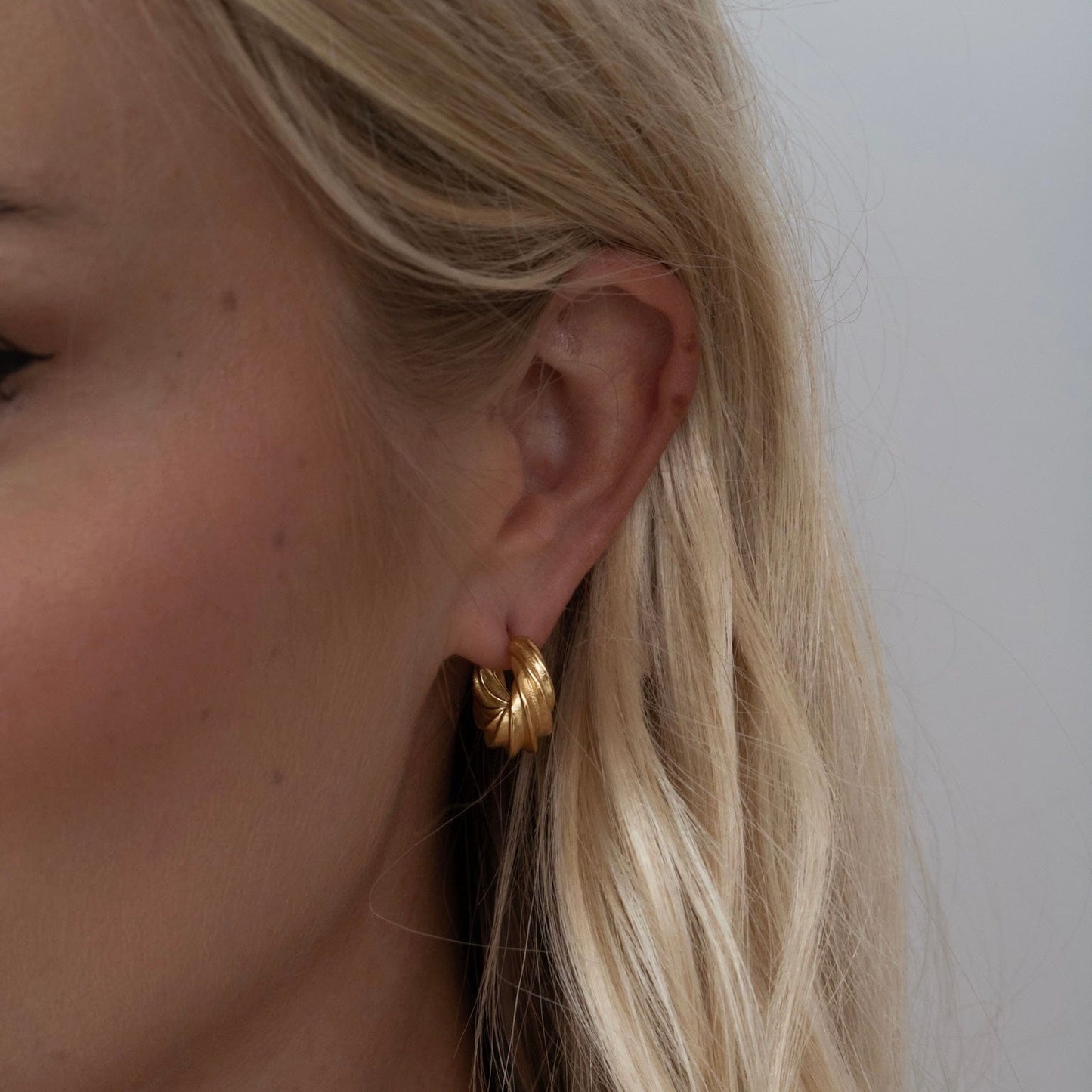 Carmel Hoop Earrings