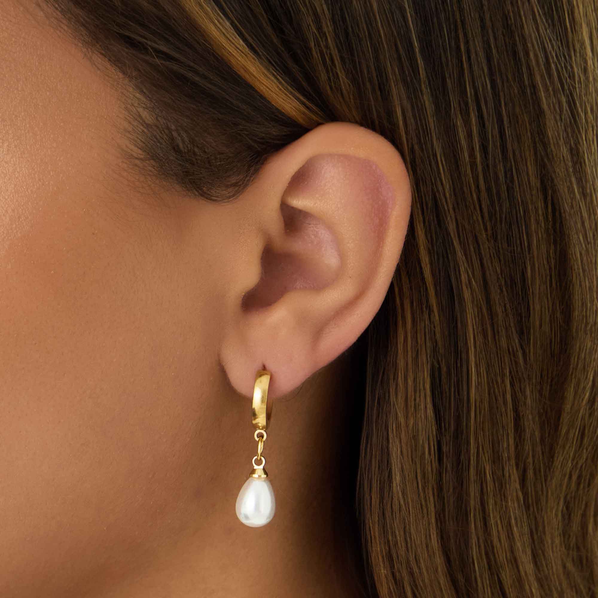 Chlo Pearl Hoop Earrings