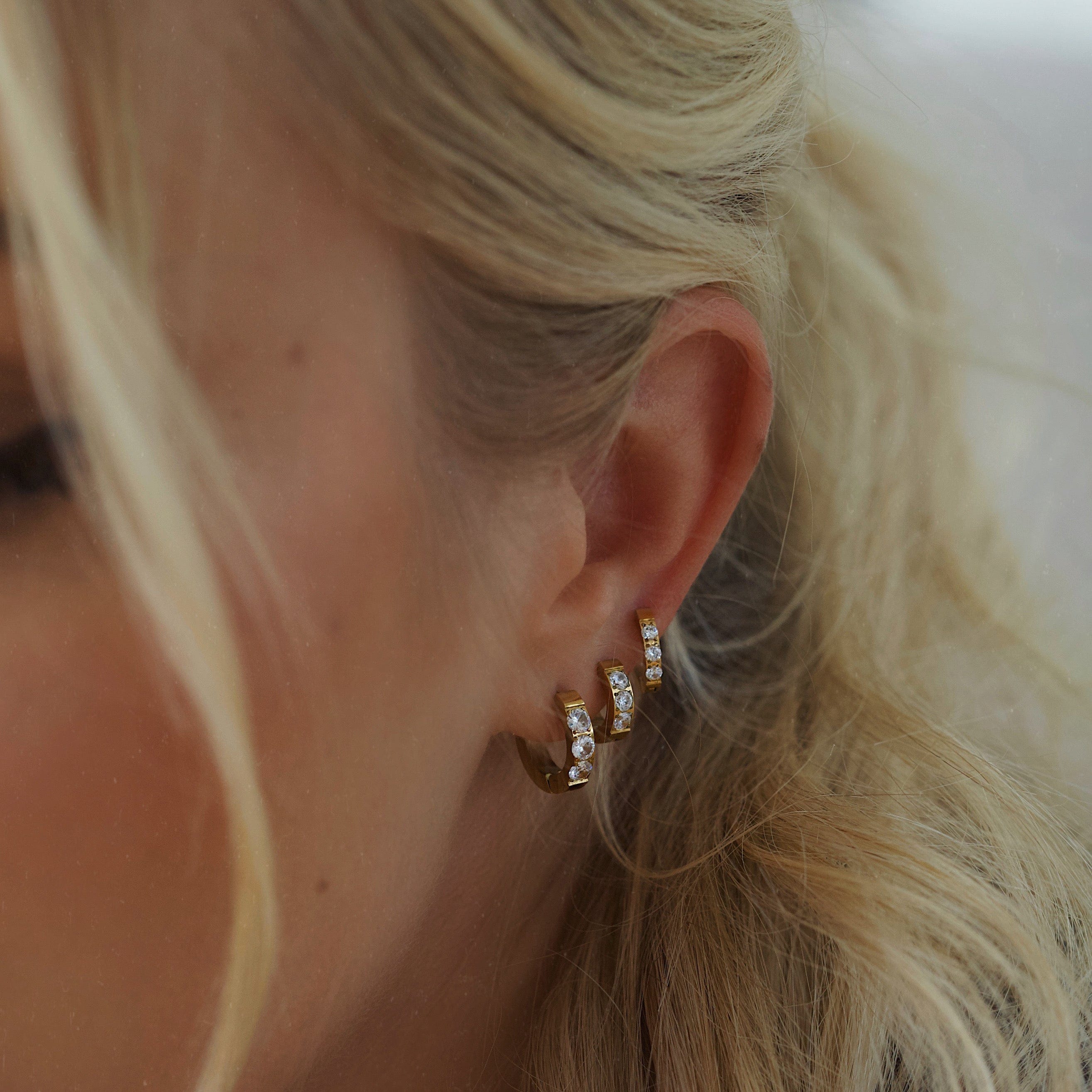 Daphne Hoop Earrings