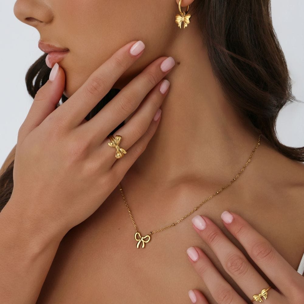 Selena Bow Ring