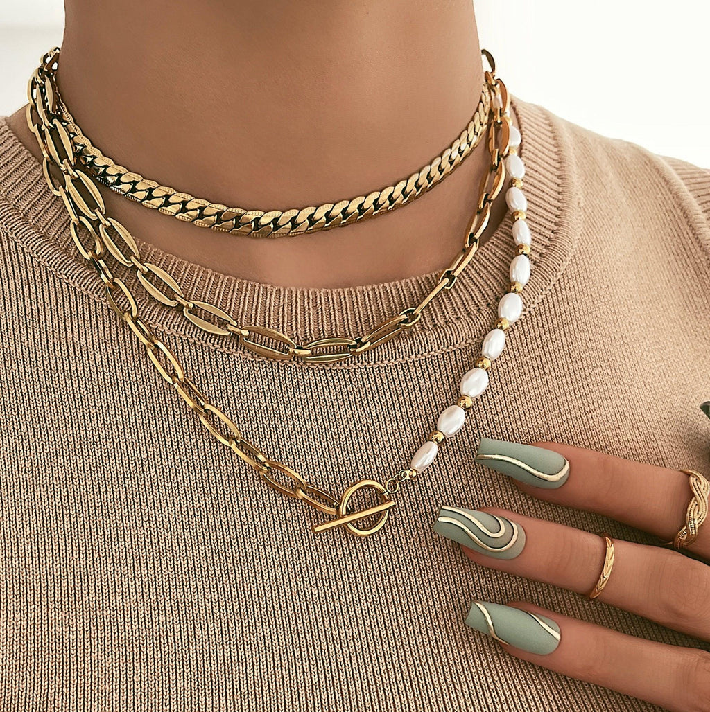 Essence Pearl TBar Necklace