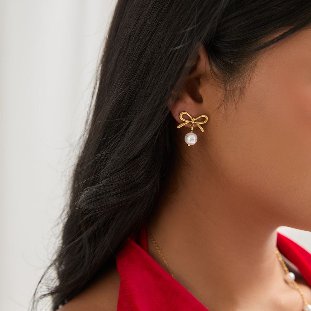 Everlast Bow Stud Earrings