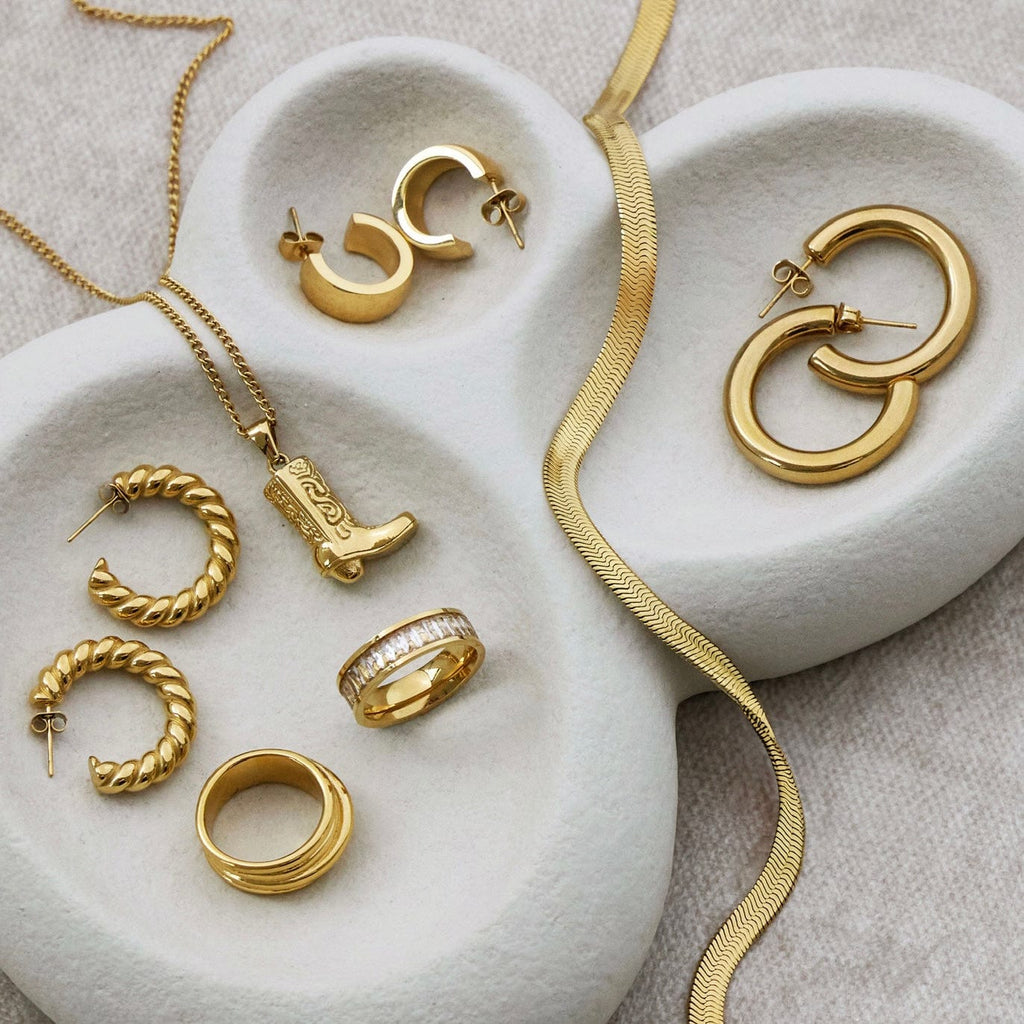 Reagan Hoop Earrings