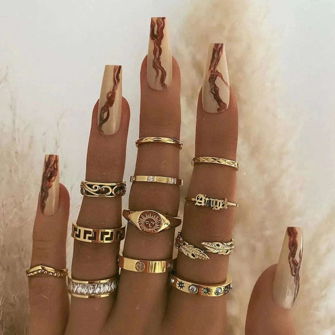 Jude Dainty Band Ring