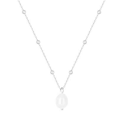 Miley Pearl Necklace