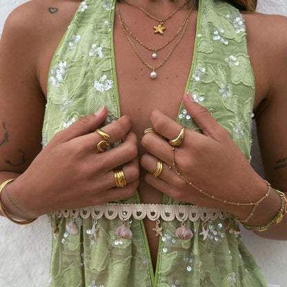 Cate Hand Chain Bracelet