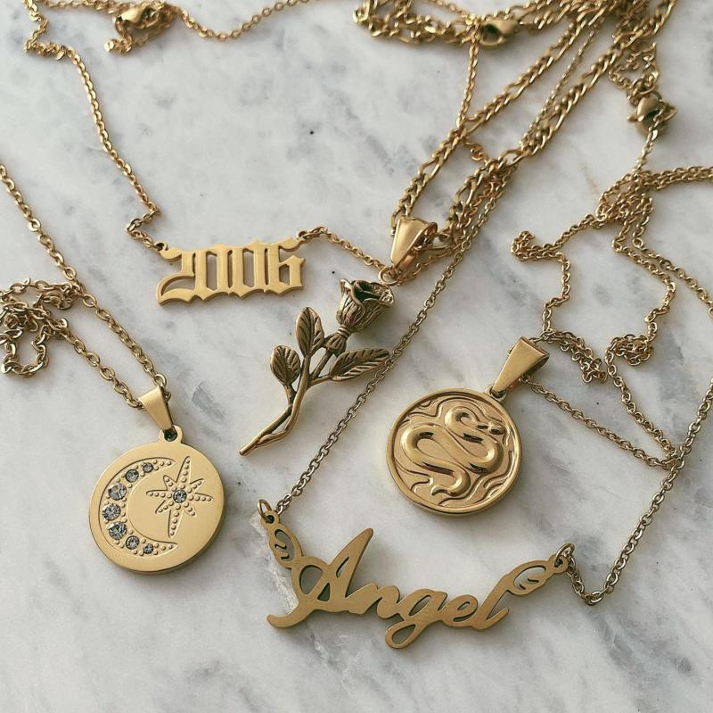 Momentous Date Necklace