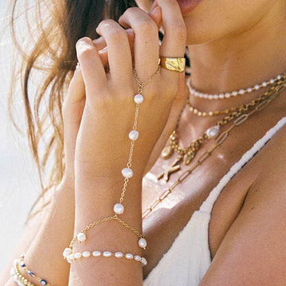 Nori Hand Chain Bracelet