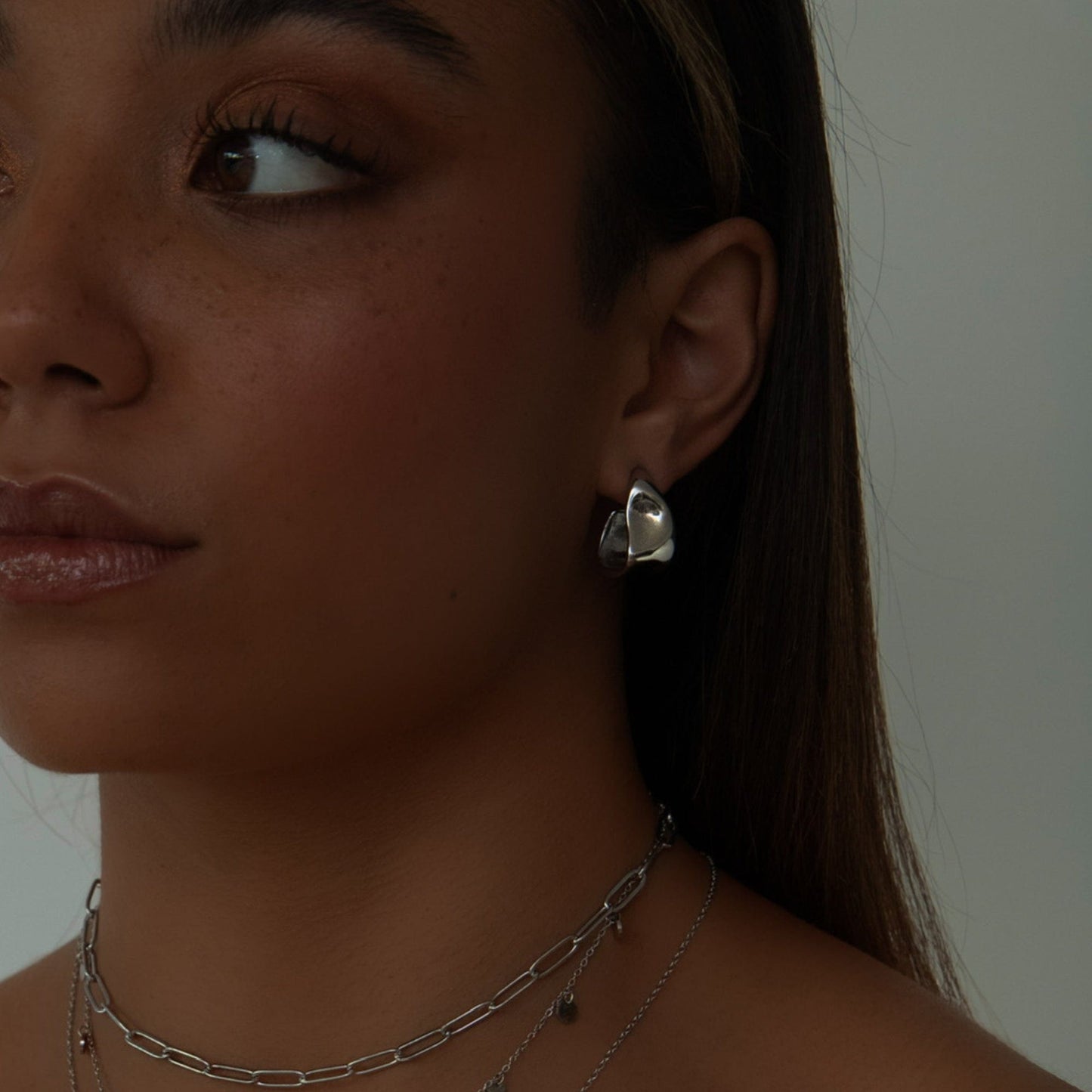 Tamara Hoop Earrings