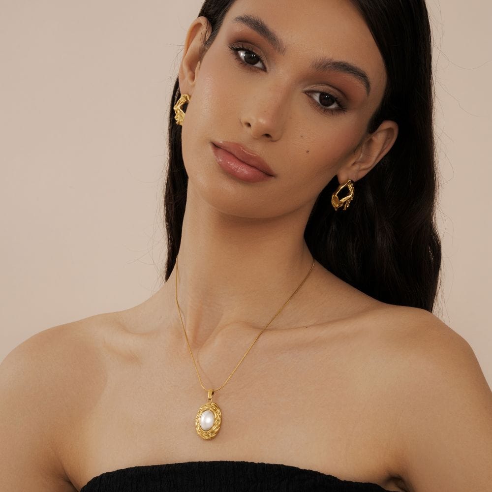 Lettie Pearl Necklace