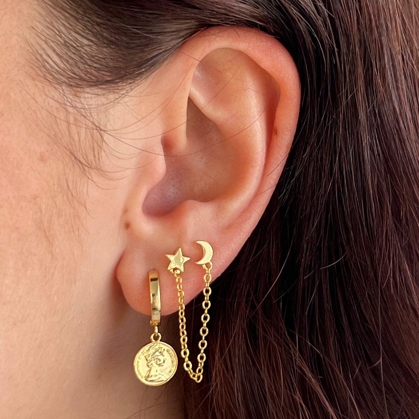 Evry Jewels Hub Majesty Earrings