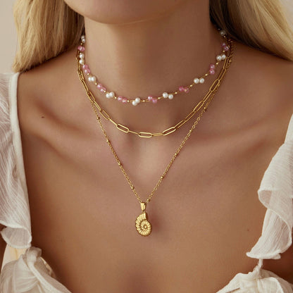 Gardenia Pearl Choker